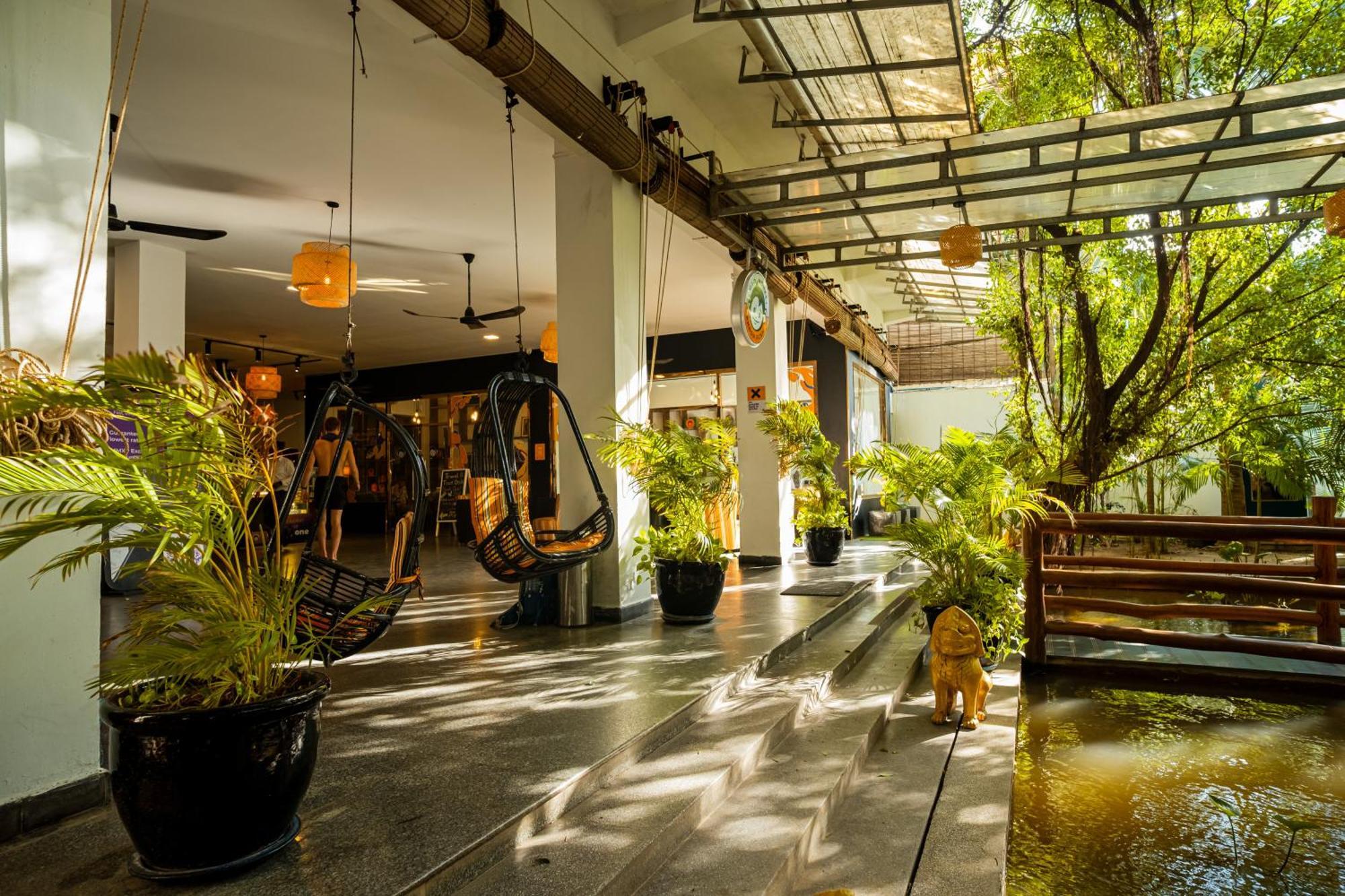Mad Monkey Hostel Phnompenh Exteriér fotografie